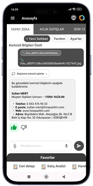 Fora Kayra AI'nın kartvizit fotoğrafından ad, unvan, telefon, e-posta ve adres bilgilerini otomatik çıkardığı yapay zeka sohbet ekranı