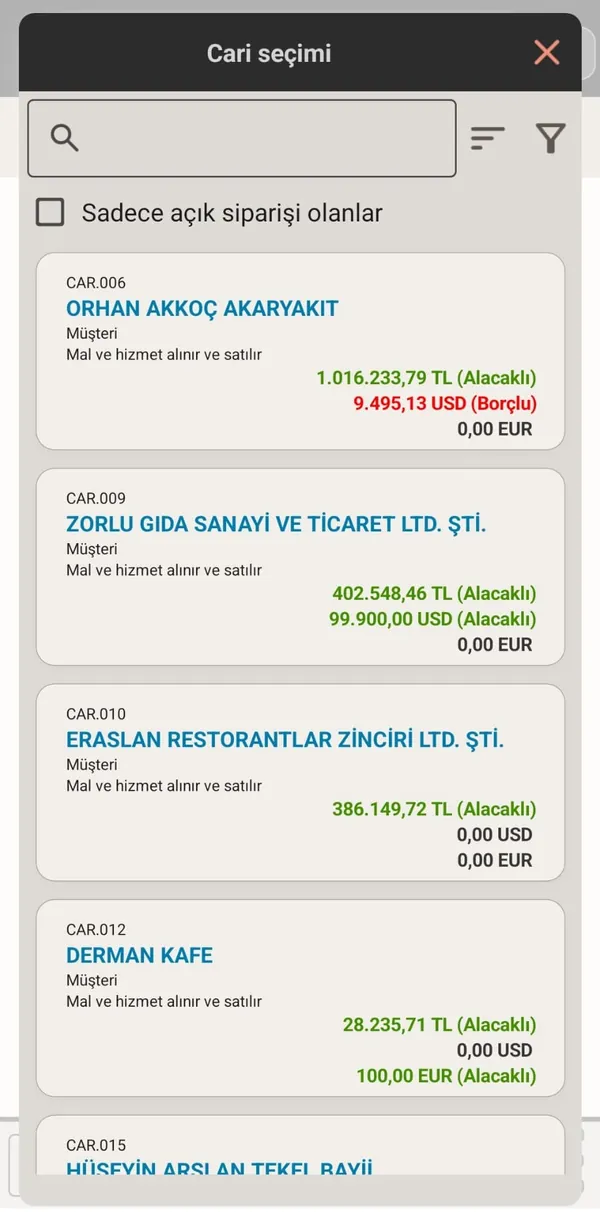 Fora Mobil cari hesap listesi ekranı